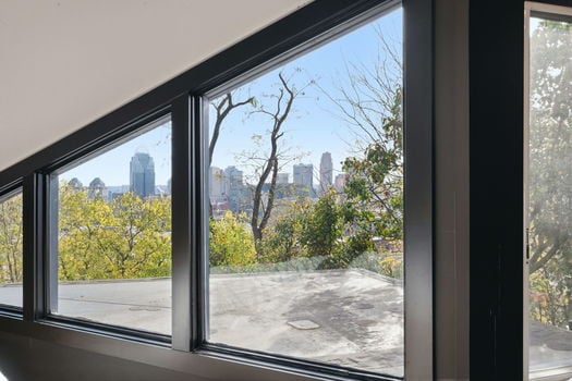 40-web-or-mls-531 Milton St-40