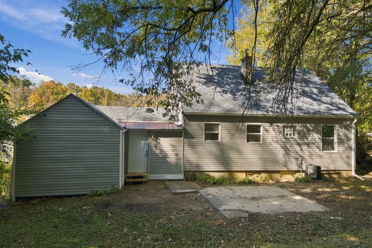 40-web-or-mls-6236 Stewart Rd-40