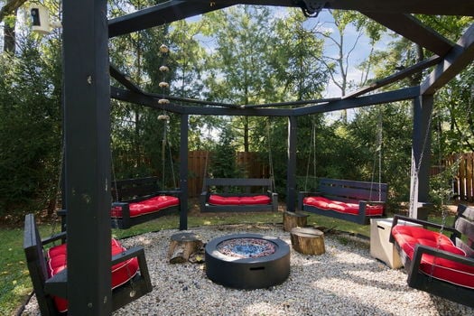 42-web-or-mls-6994 Mayfield Ave-42