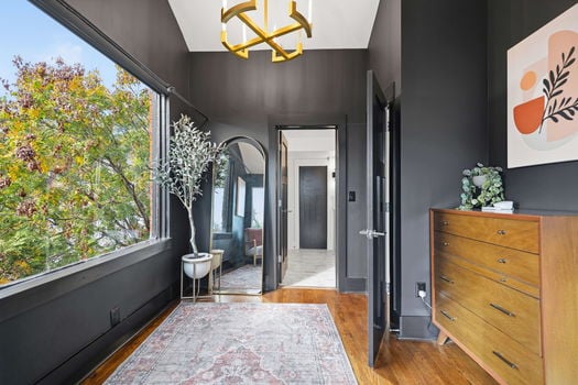 43-web-or-mls-531 Milton St-43