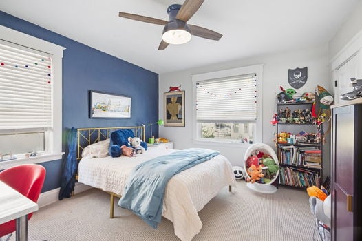 47-web-or-mls-35 Sterling Ave-47