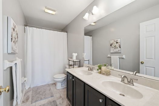 48-web-or-mls-5018 Midfield Rd-48