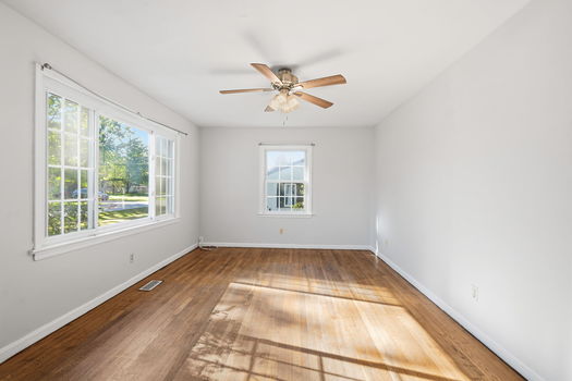 5-web-or-mls-4037 Alexander Ln-5