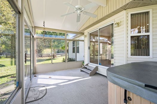 50-web-or-mls-105 Old Carriage Ct-50
