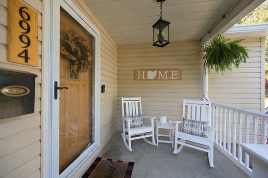 51-web-or-mls-6994 Mayfield Ave-51