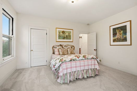 52-web-or-mls-4302 Floral Ave-52