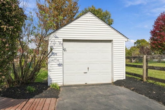 54-web-or-mls-4632 Orchard Ln-54