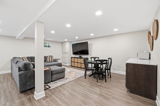 54-web-or-mls-5705 Charteroak Dr-54