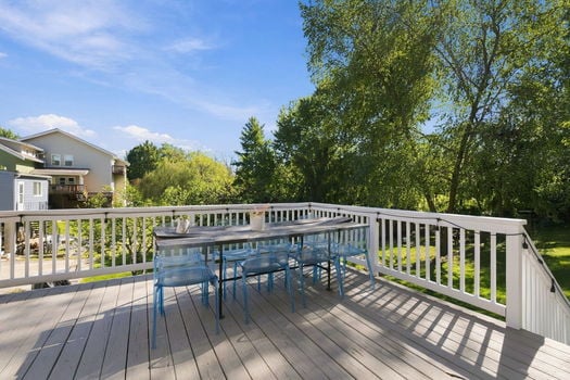 56-web-or-mls-35 Sterling Ave-56