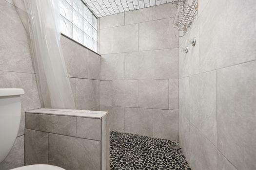 56-web-or-mls-4216 Tower Ave-56