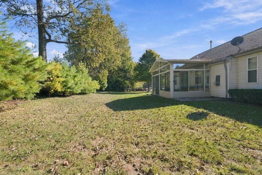 57-web-or-mls-105 Old Carriage Ct-57
