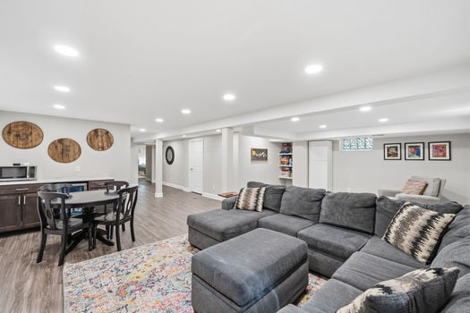 58-web-or-mls-5705 Charteroak Dr-58