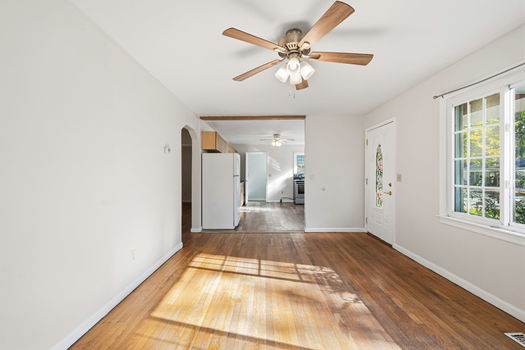 6-web-or-mls-4037 Alexander Ln-6