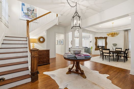 6-web-or-mls-4302 Floral Ave-6