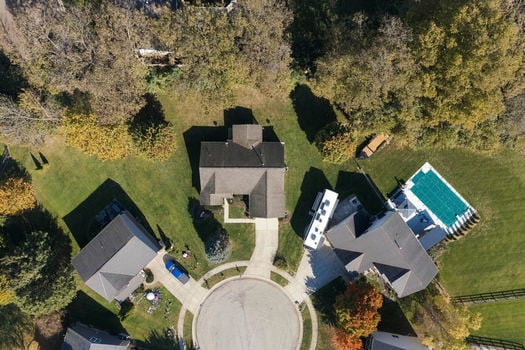 61-web-or-mls-105 Old Carriage Ct-61