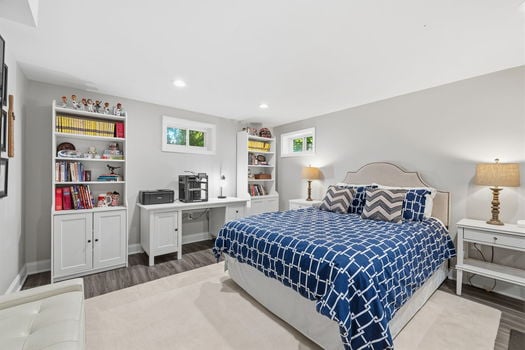 62-web-or-mls-5705 Charteroak Dr-62