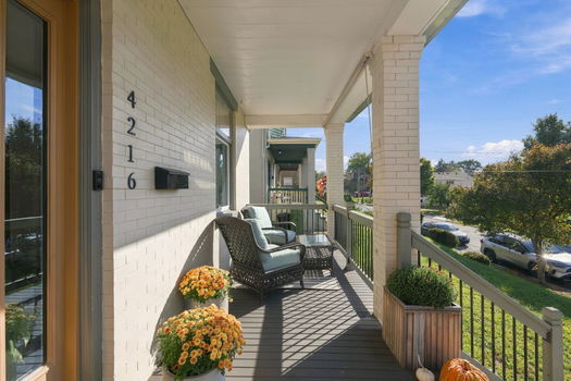 69-web-or-mls-4216 Tower Ave-69