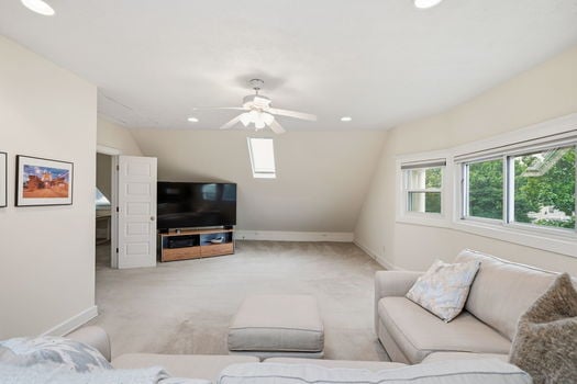 69-web-or-mls-4302 Floral Ave-69
