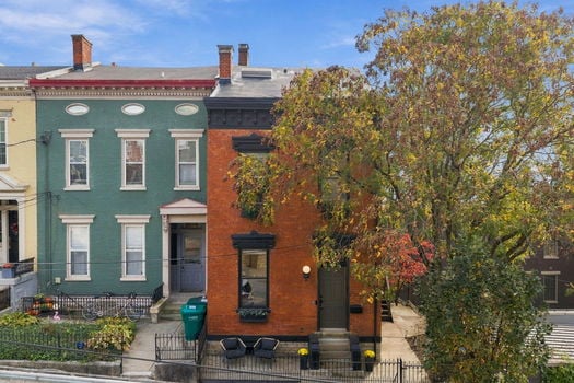 69-web-or-mls-531 Milton St-69