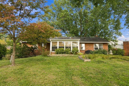 69-web-or-mls-778 Strathcoma Dr-69