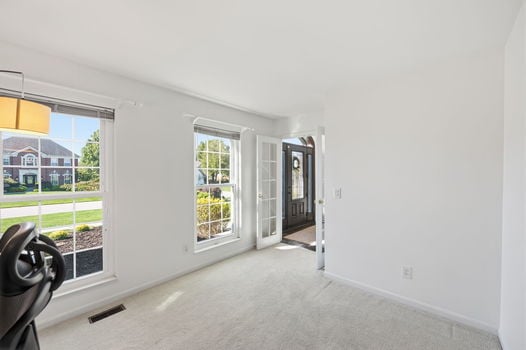 7-web-or-mls-5018 Midfield Rd-7