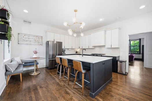 7-web-or-mls-531 Milton St-7