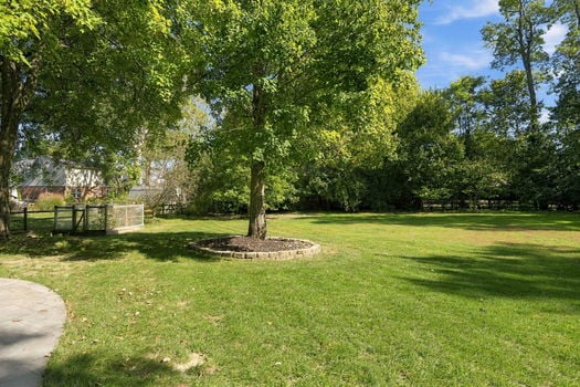 75-web-or-mls-5705 Charteroak Dr-75