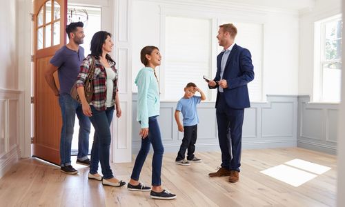 What to Expect When Buyers Tour Your Home