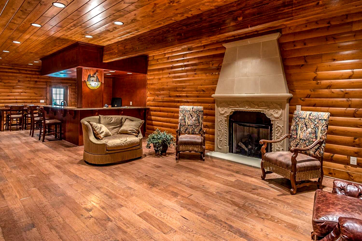Log Cabin For Sale On Lake In Kentucky Bluegrassteam
