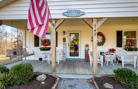 Small House, Big Land &#8211; homes for sale Kentucky Pond-005
