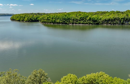 House For Sale Lake Cumberland 31-077