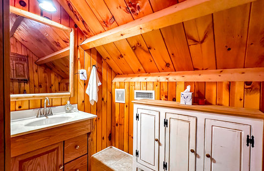 Danville Kentucky log cabin for sale-081