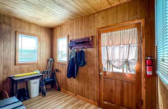 Danville Kentucky log cabin for sale-097