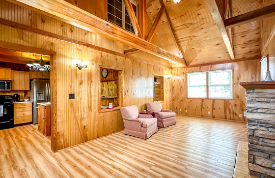 Danville Kentucky log cabin for sale-099