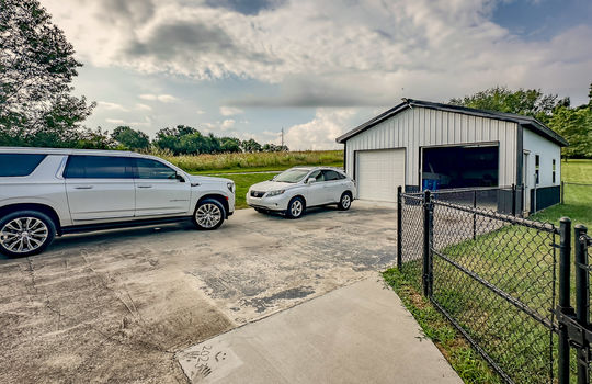 Danville Kentucky log cabin for sale-116