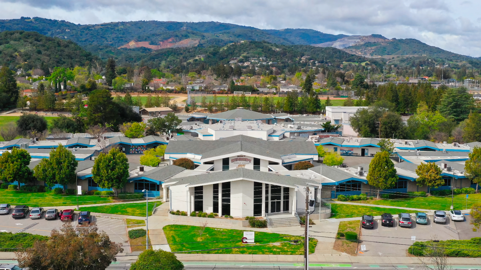 John F. Kenned Middle School Cupertino
