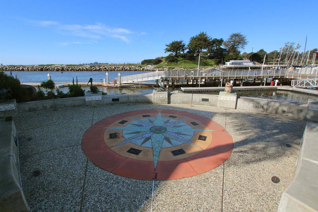 Santa Cruz Yacht Harbor Sundial