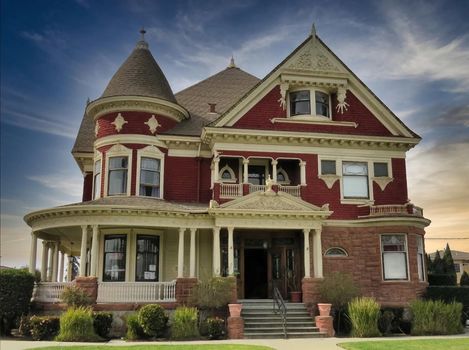 watsonville-watsonville-tuttle-mansion-1600w