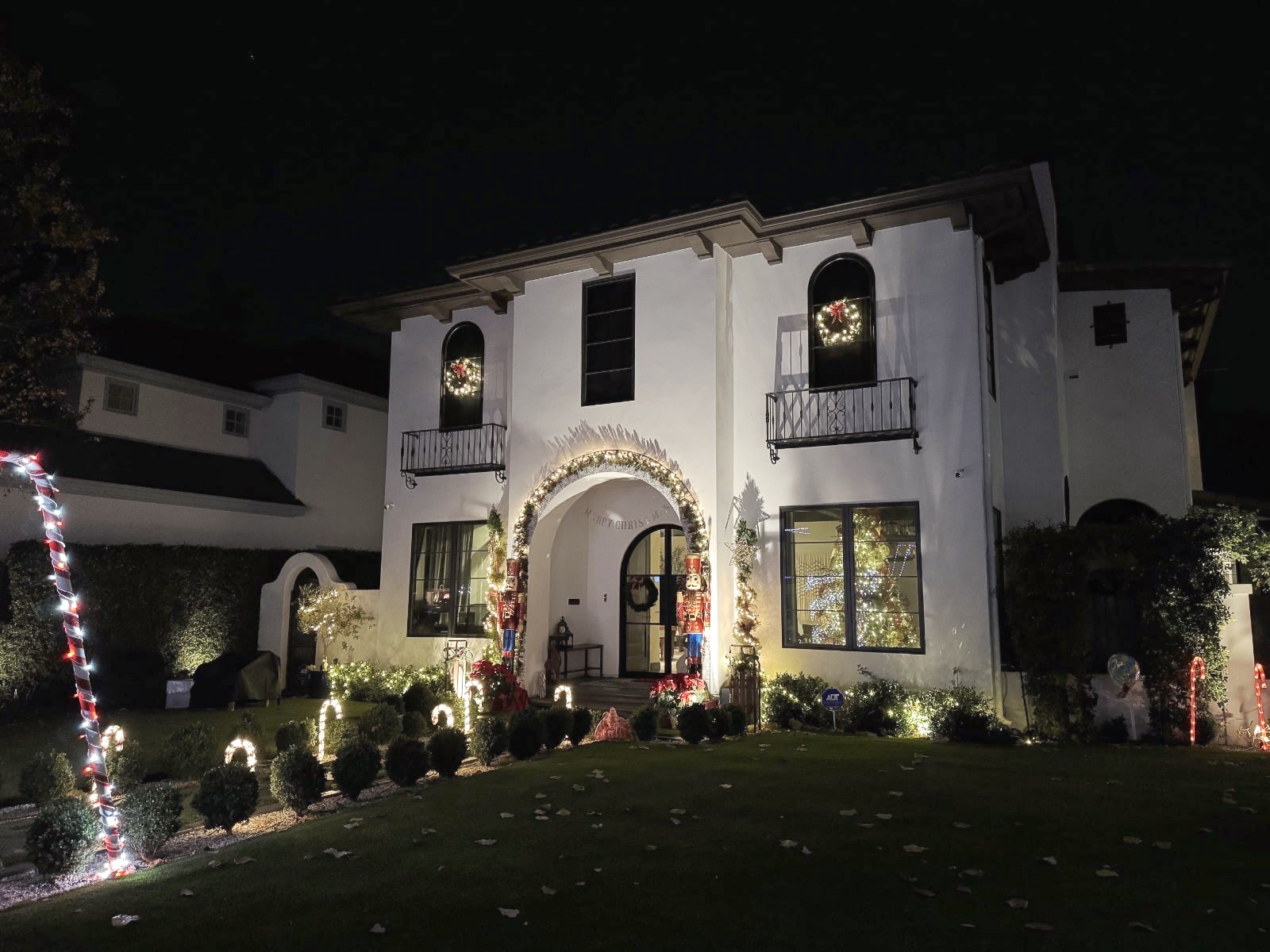 Willow Glen Christmas Lights Seb Frey, REALTOR