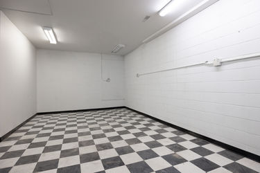 2-print-9401-franklin-ave-110