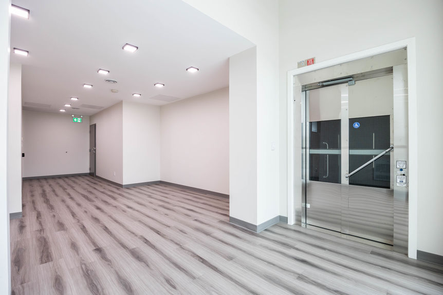 5-print-9401-franklin-ave-206