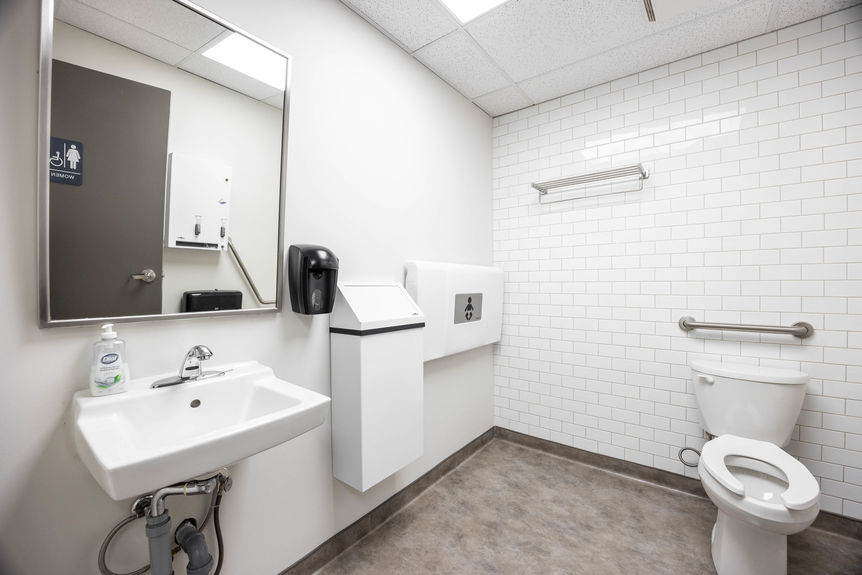 21-print-9401-franklin-ave-206