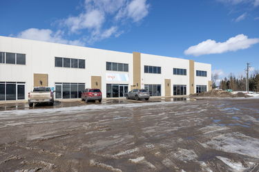 1-web-or-mls-189-mackenzie-blvd