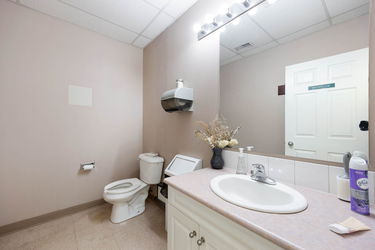 20-web-or-mls-290-maclennan-crescent