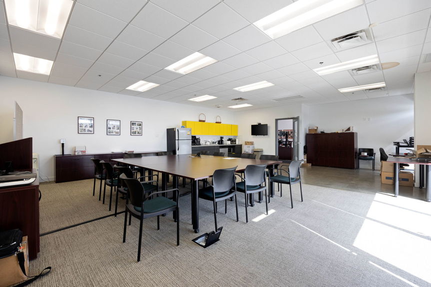 24-web-or-mls-189-mackenzie-blvd