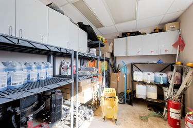 27-web-or-mls-290-maclennan-crescent