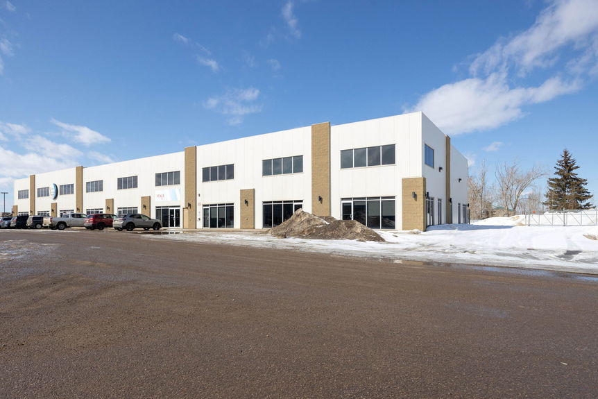 3-web-or-mls-189-mackenzie-blvd