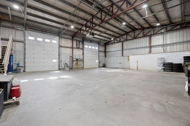 32-web-or-mls-290-maclennan-crescent