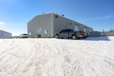 4-web-or-mls-290-maclennan-crescent