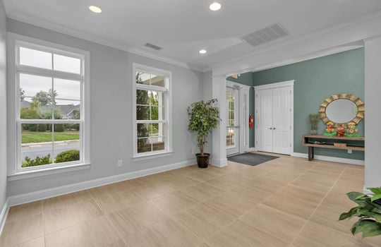 The Courtyards On Lake Norman Clubhouse Gathering Space 1